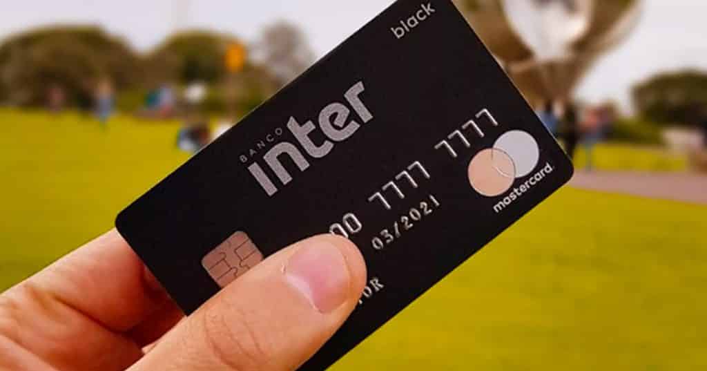 Conheça o cartão inter black oferecido pelo banco inter!