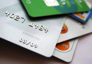 Descubra como bloquear o seu cartão de crédito em caso de furto